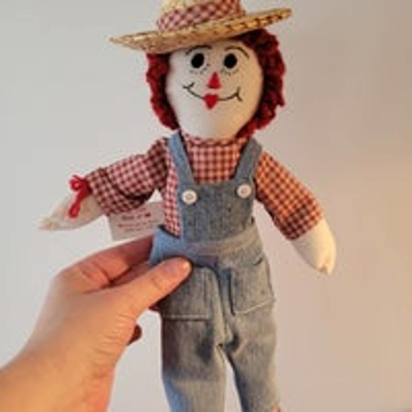 Handmade Other - Vintage Handmade Raggedy Anne Doll